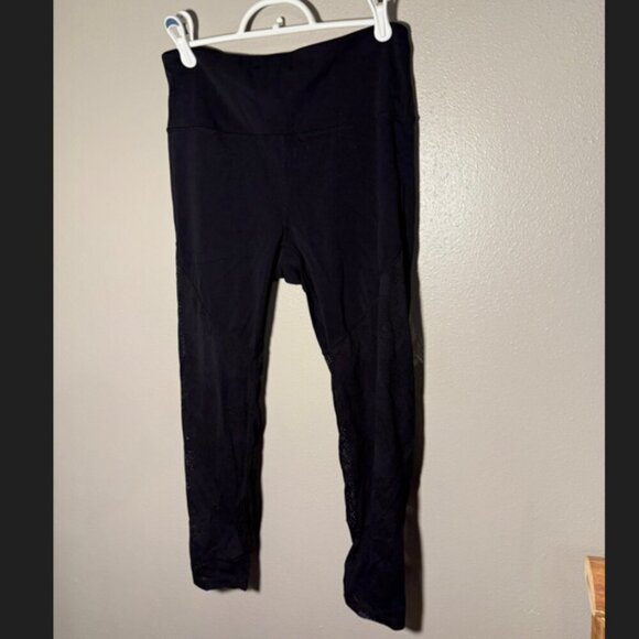 Zyia leggings with mesh print legs - Picture 1 of 8